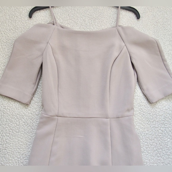 H&M Crêpe Dress - Picture 8 of 13